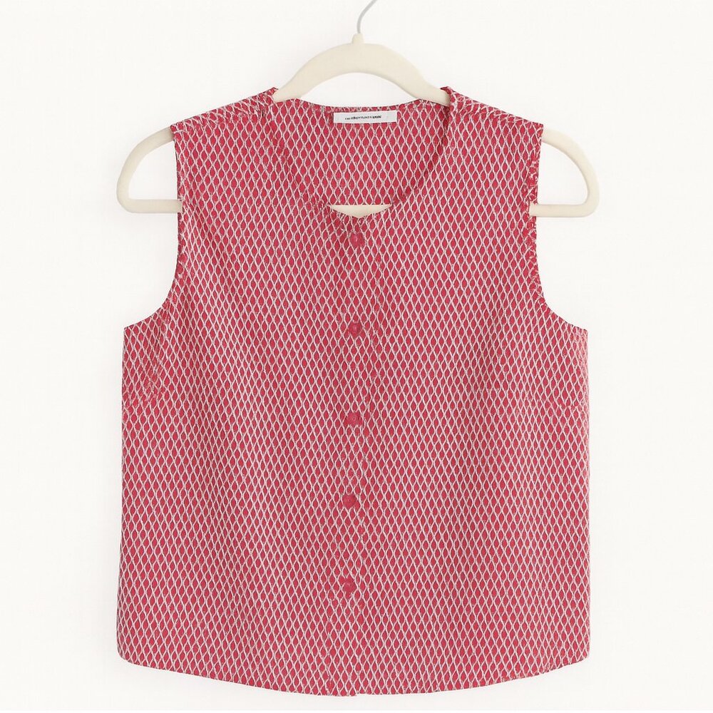 Equipment "Sienna" Sleeveless Blouse 100%‎ Silk Cropped Button Down XS